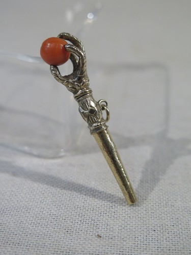 Ancienne grande cle montre - grande,